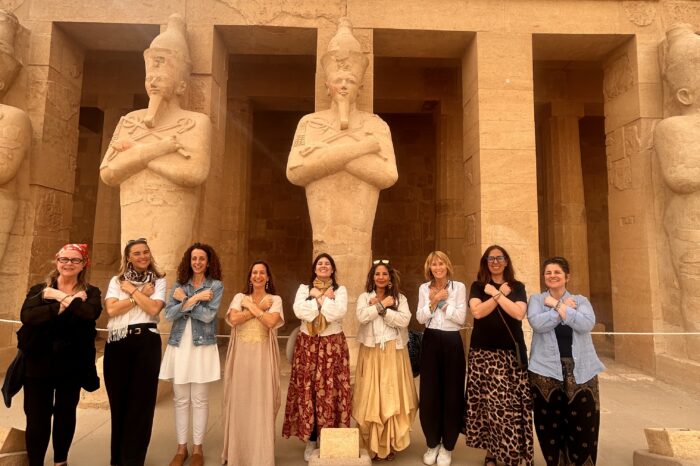 Luxor Beyond the Guidebooks — Valley of te kings , Hatshepsut Temple and Memnon Private Tour